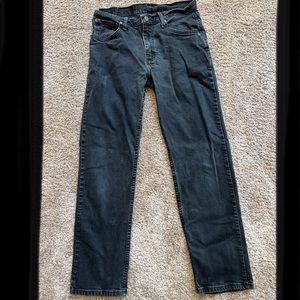 Women’s Wrangler black straight jeans
